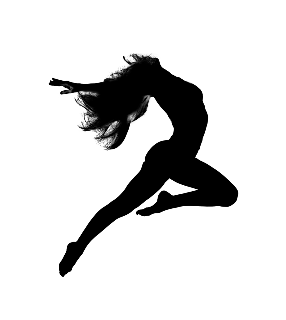 Smuk kvinde der danser yndefuldt